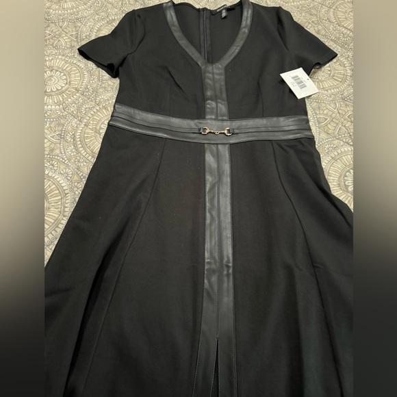 Ellen Stacy PONTE FLARE BLACK DRESS WITH VEGAN LEATHER TRIM size M - Picture 9 of 16